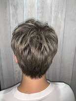 えほん美容室&nbsp;透明感のあるハイトーンカラー♪