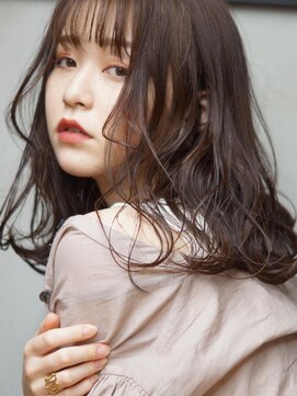 アトリエ フェム(atelier.fem) atelier.fem　柔らかな動きのシフォンウェーブ