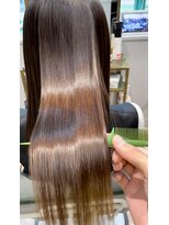 アトリエ タキ(atelier.taki)&nbsp;☆美髪ストレート☆