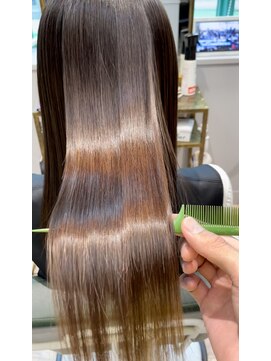 アトリエ タキ(atelier.taki) ☆美髪ストレート☆