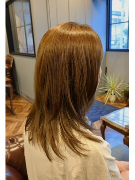 トランク(Trunk) セミロング。