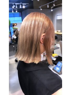 エイト 横浜店(EIGHT) イエローベージュ