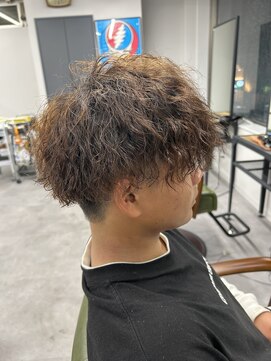 シャフト(SHAFT) ツイストスパイラルパーマ♪