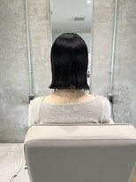 イロア(iroa) 切りっぱなし艶髪タッセルボブ♪