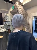 ヴァイス 渋谷店(VAICE)&nbsp;ホワイトシルバー/ケアブリーチ/ショート