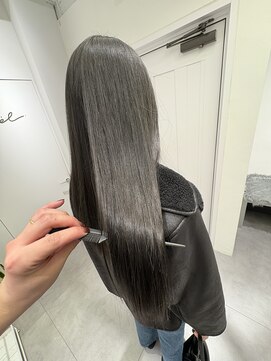 リタ(RITA) 美髪～カット＋オリーブアッシュ＋髪質改善トリートメント