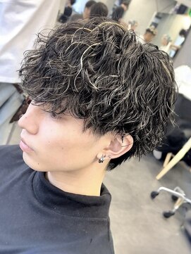 フィフス 大分(fifth) 大分波巻きパーマメンズマッシュシャドウパーマツイストパーマ
