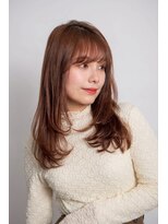 ルフュージュ バイ プロデュース 相模大野店(Refuge by Produce)&nbsp;レイヤーカット/重めバング/アプリコットベージュ