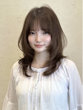 ライン(LINE) 韓国風/レイヤー/小顔/前髪カット/髪質改善/ハッシュカット