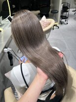 ロンドルピナス 小倉(Lond Lupinus) ミディアムヘア暗めカラー/デザインカラー/フェイスフレーミング