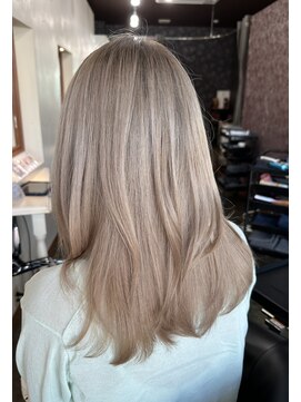 アルグラーテ (Arglarte) ミルクティーベージュ