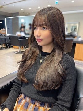 エミュ 伏見 国際センター(emu) こっくりブラウンカラー/ワイドバング/レイヤーカット