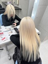 サイ(PSY)&nbsp;ブロンド×シールエクステ／池袋/ダブルカラー／ハイトーン
