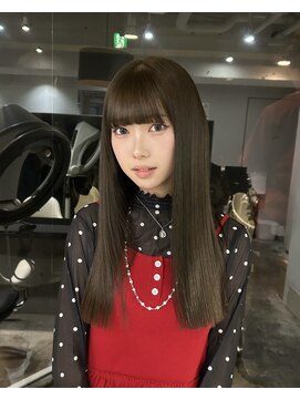 ウィリートーキョー 渋谷(WELLY TOKYO) オリーブベージュ/ブリーチ無しダブルカラーで叶う透明感カラー