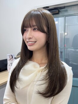 hyon myon/RISEbyREVO 綾瀬店【ヒョンミョン】の写真/人気のワンホンヘアで華やかに♪こなれ感たっぷりのロングへ＊[綾瀬駅/韓国ヘア/前髪カット]