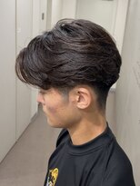 アヴァンス 神戸元町(AVANCE)&nbsp;毛流れニュアンスパーマセンターパート