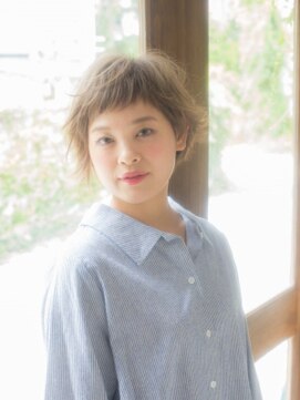 アメリエギャルソン(amelie et garcon) 【amelie与野本町】エアーマッシュショート