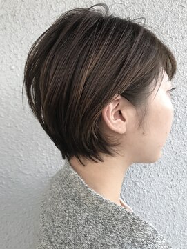 ユニヴァース 篠ノ井店(u ni verse) 『universe　shinonoi』丸みショートstyle