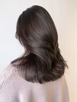 アイティーバイアルバム 八王子店(IT by ALBUM)&nbsp;ラベンダーグレージュレイヤーカット_くびれヘア_ba368501