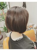 前下がりボブ