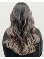 イース バイ アンブルリュクス 北千住(Ease by amble luxe)&nbsp;ベージュカラー