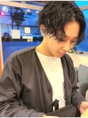 《RIP SOUL》センターパート ツイストスパイラル パーマ