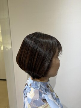 エム インターナショナル 白岡 キュート(EMU international CUTE) 白髪ぼかし30代/40代/50代/白岡