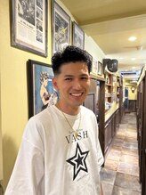 トウキョウバーバーヴァッシュ 神保町店(Tokyo Barber VASH) 志賀 隼樹