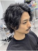 大分メンズミディアムセンターパートツイストスパイラルパーマ