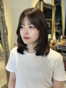 トリア(the tria) 【chika】大人かわいいミディアムヘア