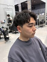 ネオン(NEON)&nbsp;社会人におすすめ無造作パーマ