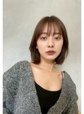顔周りレイヤーカットくびれヘアミルクティーベージュカラー韓国