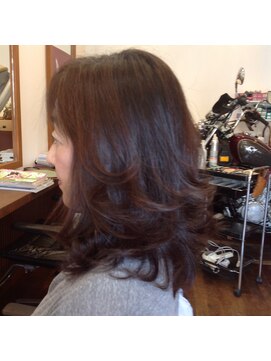 美容室ピーターフォガティー セミロングレイヤー