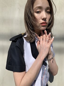 ニキータ(Nikiita) やわらかハイトーンカラー