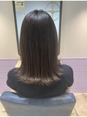 透明感ベージュ