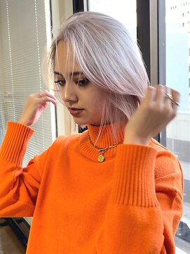 フリーク(FLEEK) 神戸FLEEK 【ブロンドヘアー】