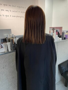 キング 梅田(K!ng) 縮毛矯正髪質改善ハイライトレイヤーカット梅田美容室エクステ