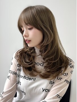 ジーナ 梅田(Zina) 顔まわり/くびれ/レイヤーカット/髪質改善/大阪/kyoka