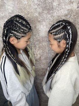 エルバイイエローコーン(ell by YELLOW CORN) ツインズ ハーフコーンロウ/ダンスヘア