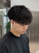 フィフス 渋谷(fifth)&nbsp;渋谷シャドウパーマフェザーパーマ波巻きパーマメンズミディアム