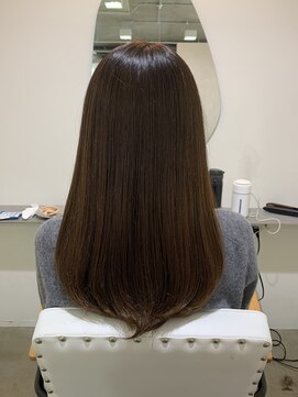 ベージュブラウン