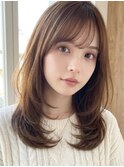 顔まわりカット/レイヤーカット/透明感/ベージュカラー