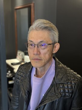 ザマンリバレッジニューヨーク(THE MAN LeverageNewYork) MEN’S HAIR/波巻ツイストスパイラル/フェザーパーマ/広尾駅