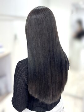 ケンジ 平塚 アネッタ(KENJE annetta) 【ワンカラー】アッシュグレー