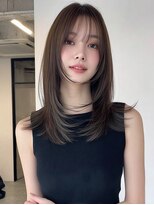 レア 新越谷(LEA) ナチュラルレイヤー × ダークグレージュ