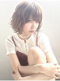 大人かわいいミルクティーグレージュ