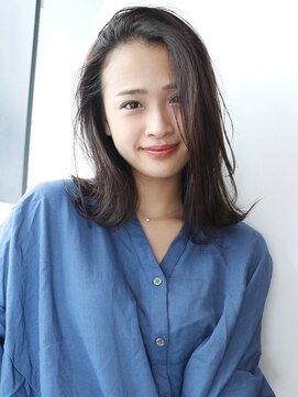 アイティー バイ アルバム 浦和店(IT by ALBUM) ナチュラルストレート_オリーブカラーハイライトカラー_27877