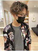 メンズ強めツイスパ