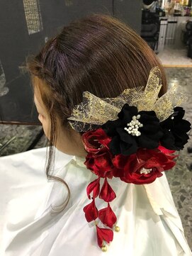 ヘアーブティック アート21ハーツ店 成人式スタイル