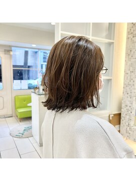 エクリフルール(equri fleur) 【目黒】　くびれレイヤーカット
